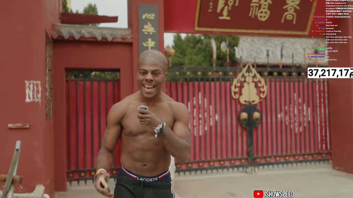  光頭造型！Speed中國行來到鄭州少林寺，上香拜佛學(xué)功夫