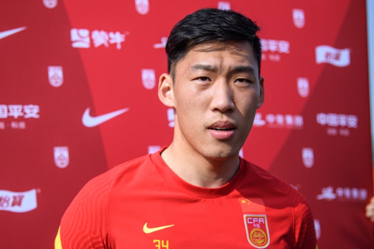  北青體育：朱辰杰是否以“面具人”形象出戰(zhàn)18強賽，仍需多方溝通