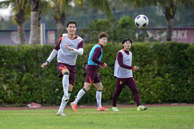  侯永永：我是B2B類型的球員，最喜歡踢8號(hào)位也能勝任其他位置